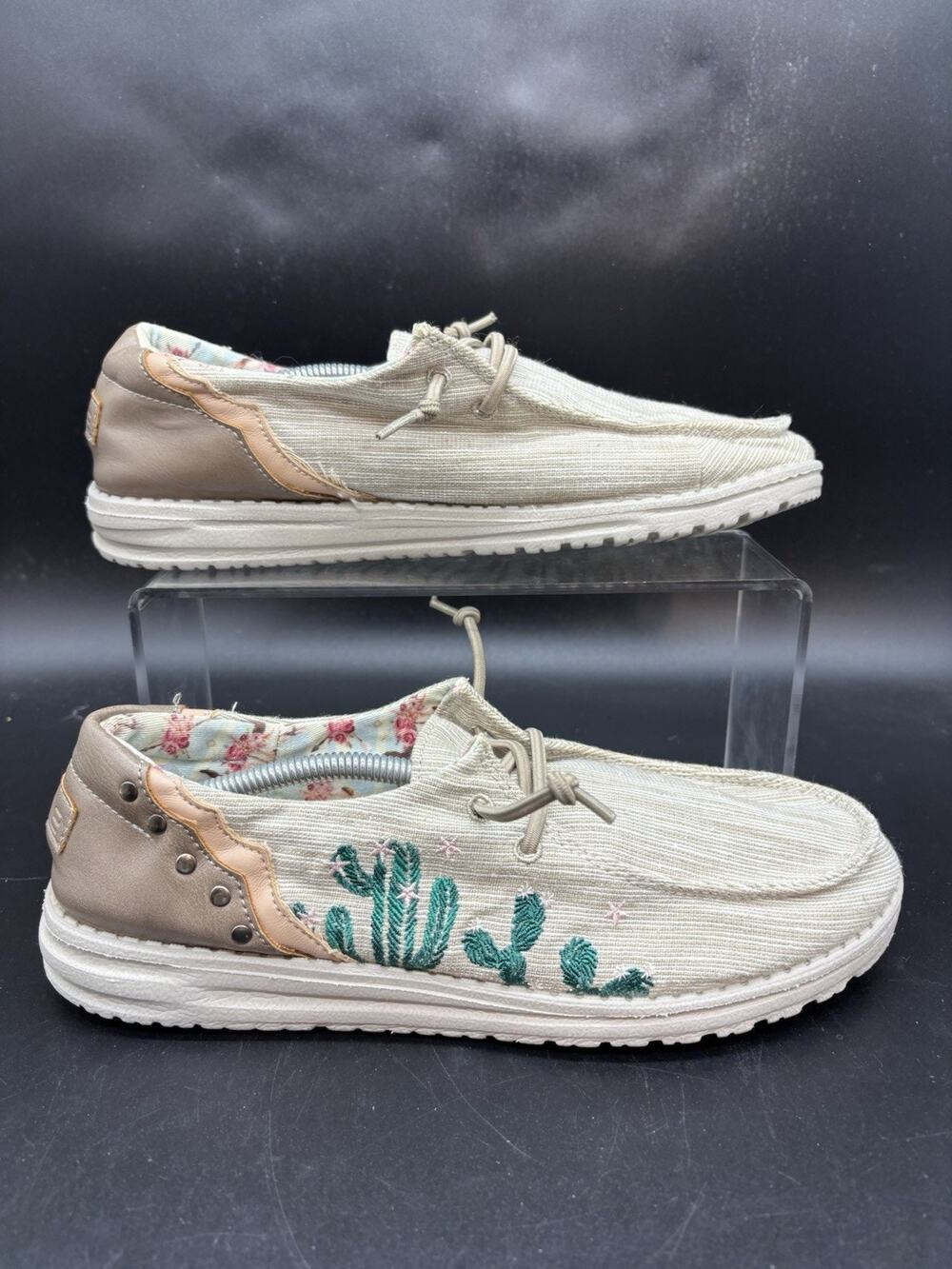 Hey Dude Wendy Rodeo Cactus Womens Size 9 Slip-on Loafers Western